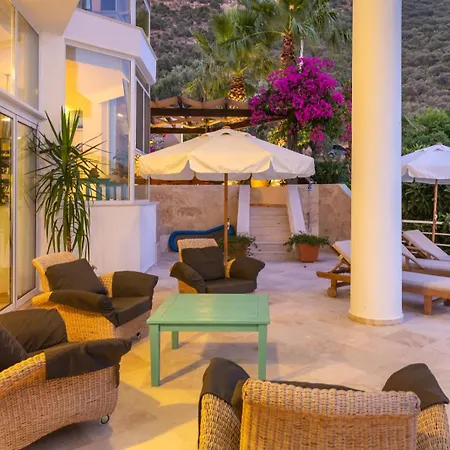 Ultra Lueks Toros * Kaş